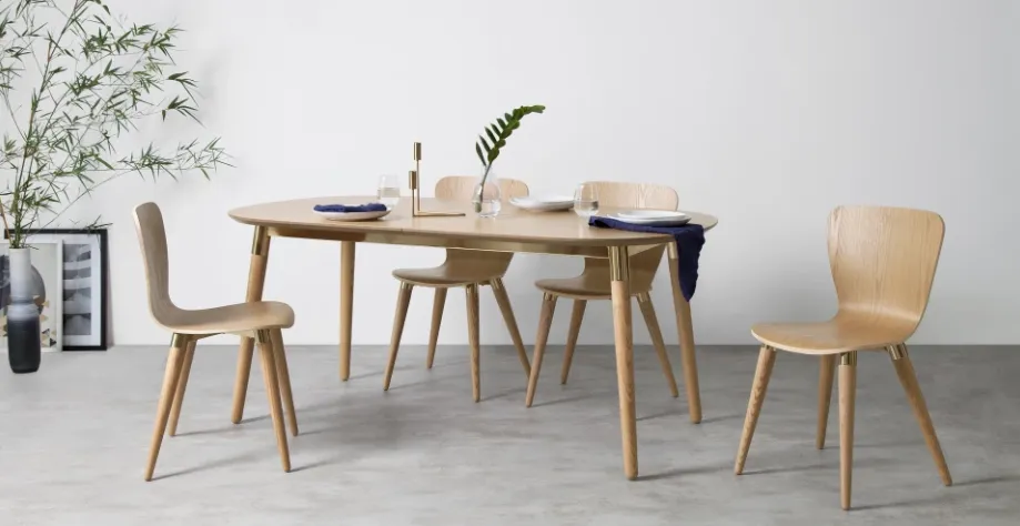 Collection Roche Bobois

Une bonne table, un bon repas et ceux que l’on aime : les clefs d’un moment inoubliable. On vous laisse le choix